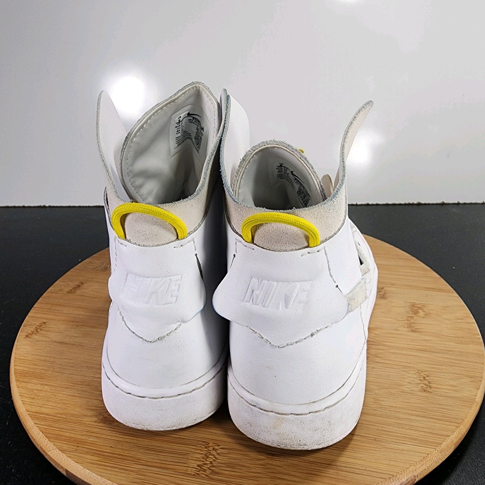 Nike Vandalized LX Mid Sz 8 Womens 009439 White Chrome Yellow Athletic Sneakers