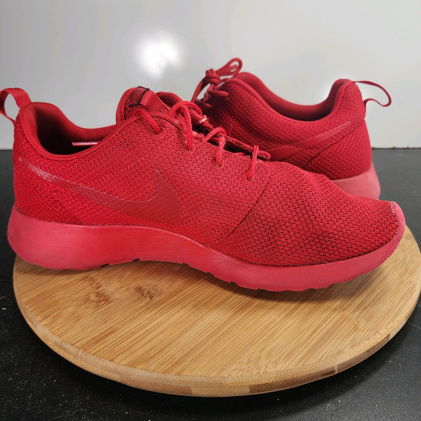 Mens Nike Roshe Run One Low Sz 11 009941 All Red Mesh  Running Training Sneakers