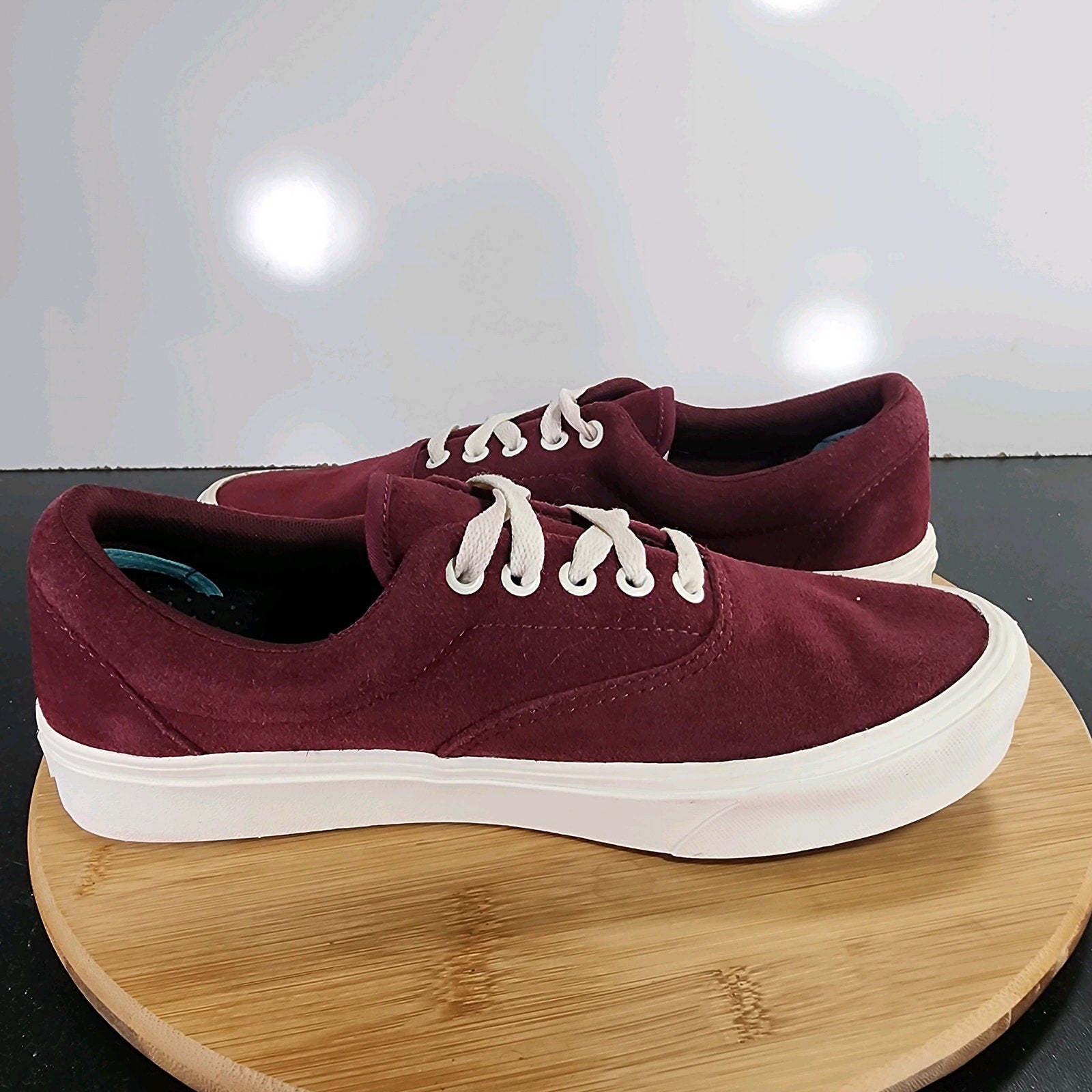 VANS Classic Slip On Low Sz 9 Mens 009544 Burgundy Suede Skateboarding Sneakers