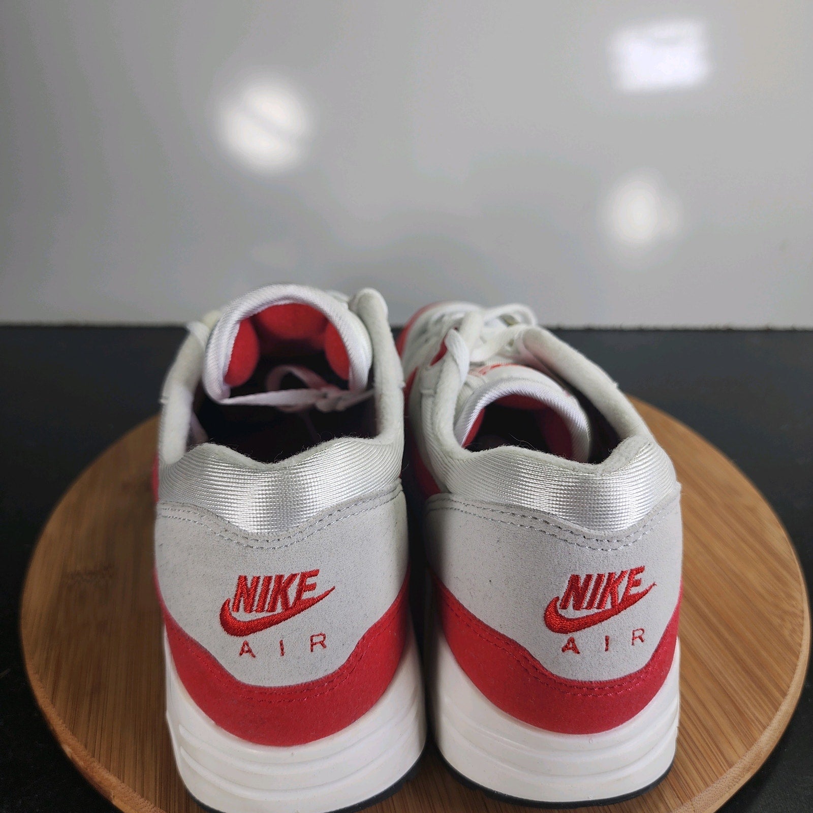 Men's Nike Air Max 1 Sz 9.5 010034 Red White Mesh Suede Running Sneakers  Shoes