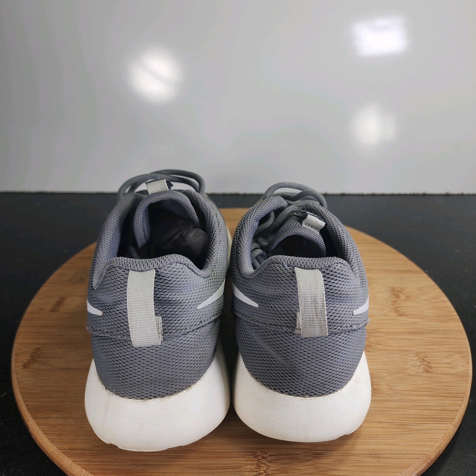 Women's Nike Roshe One Low Sz 9.5 010053 Gray Mesh Running Casual Sneakers Shoes