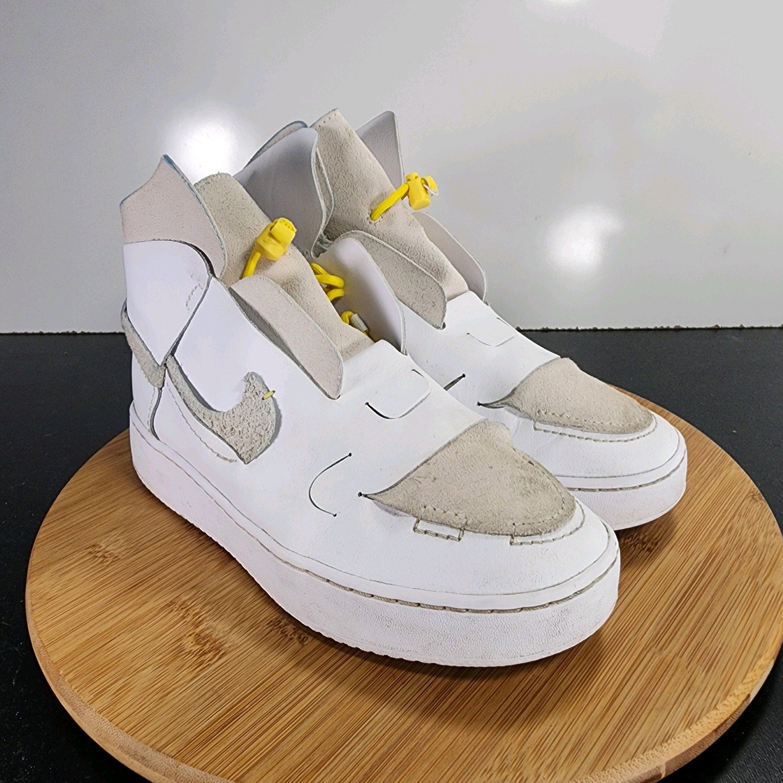 Nike Vandalized LX Mid Sz 8 Womens 009439 White Chrome Yellow Athletic Sneakers