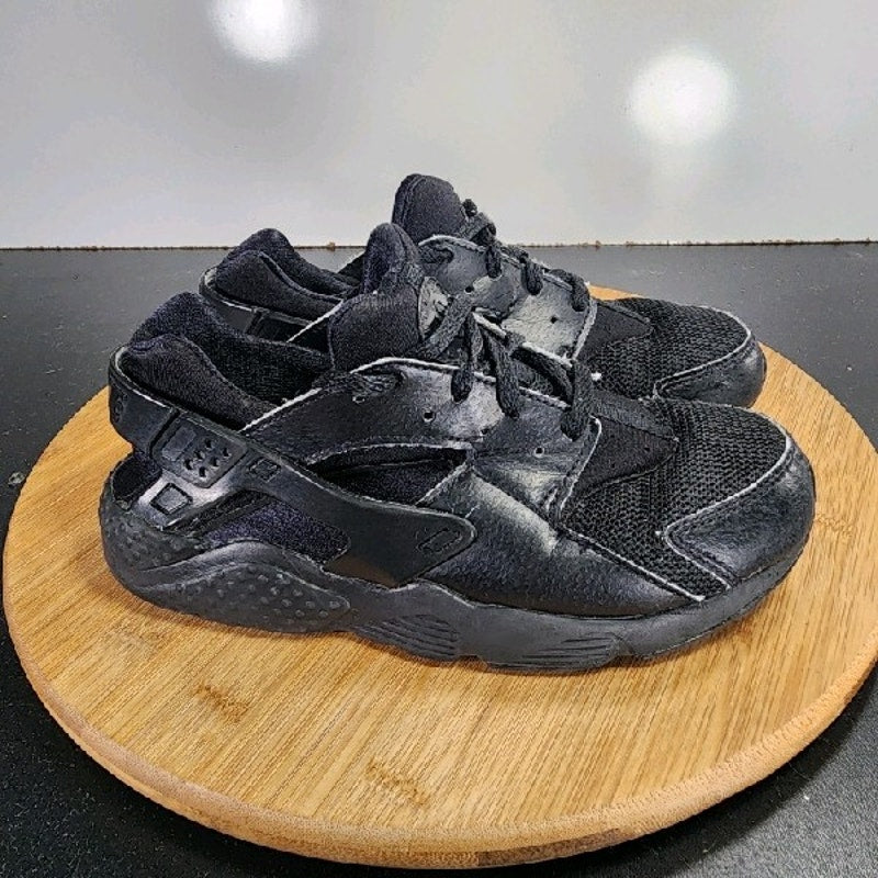 Nike Air Huarache Run Low Sz 3 Big Kids 009203 Triple Black Athletic Sneakers