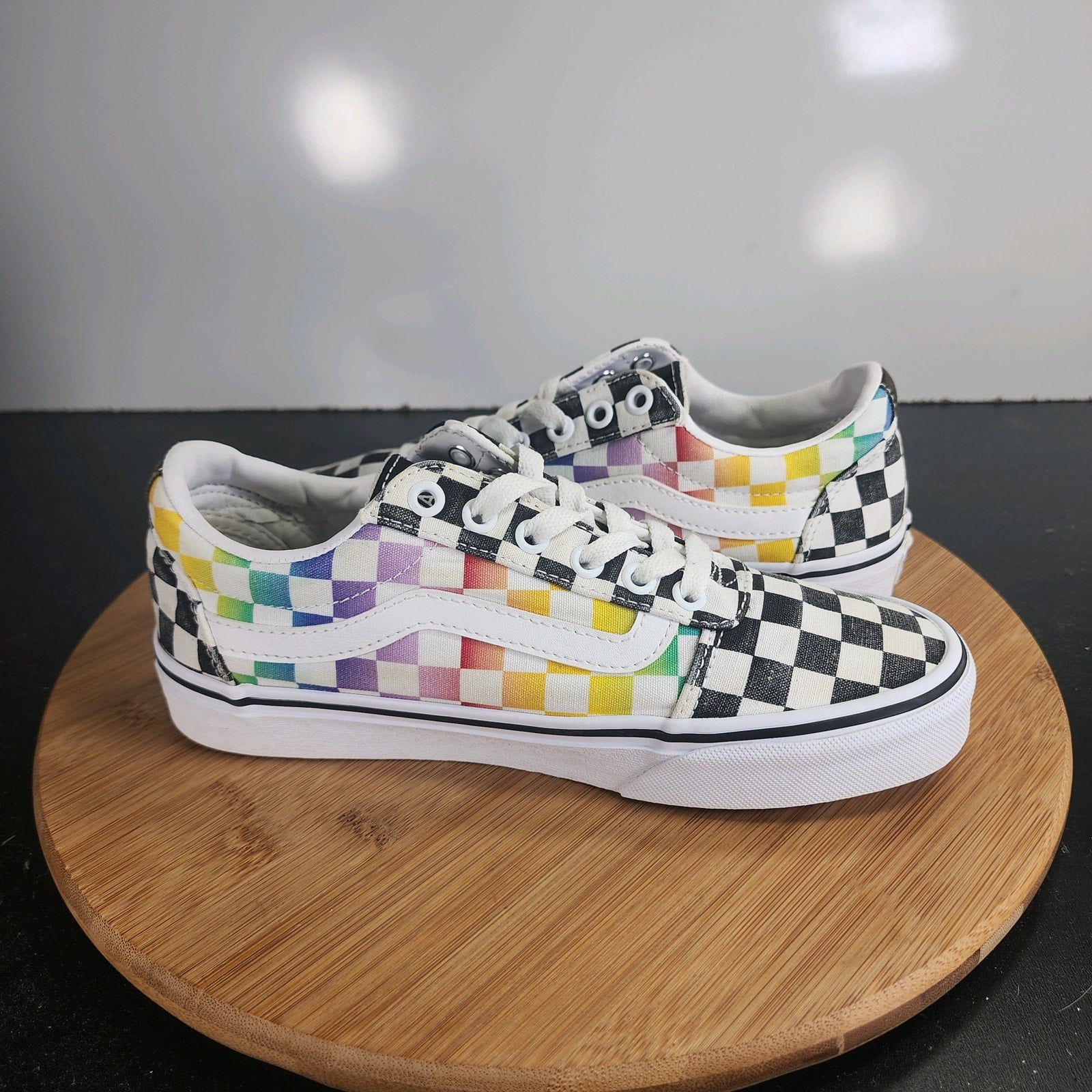 Womens VANS Old Skool Low Sz 7 009887 White Black Canvas Check Skating Sneakers