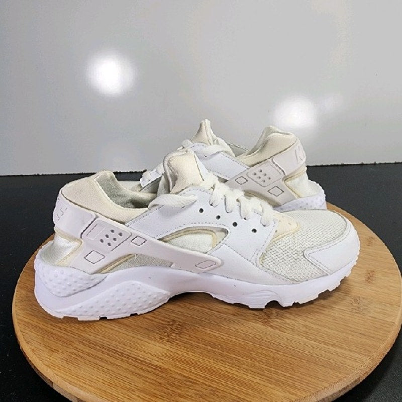 Nike Air Huarache Run Sz 6 Youth=7.5Womens 009266 White Gold Athletic Sneakers