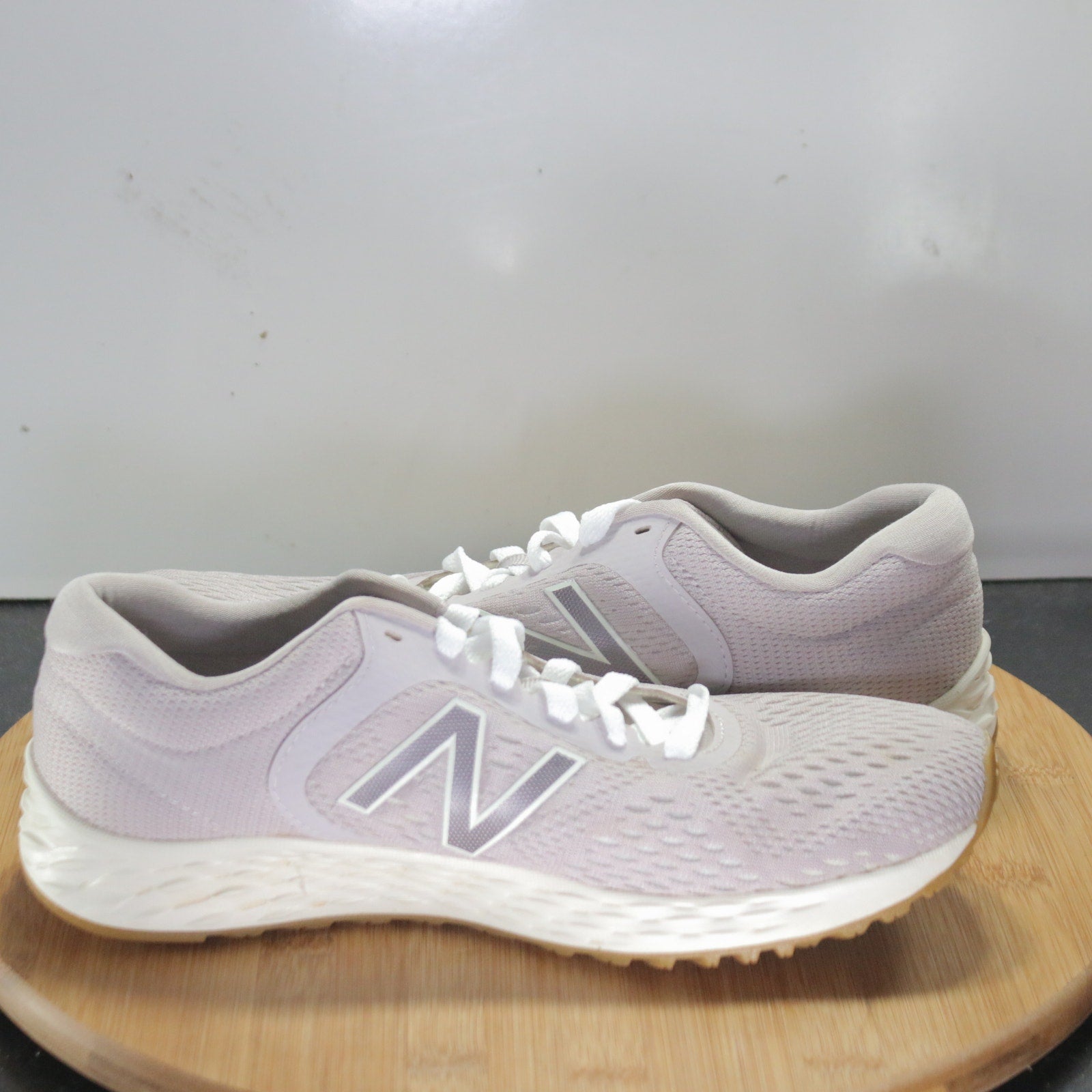 New Balance Fresh Foam Arishi Sz 8 Womens 008328 Light Gray Running Sneakers