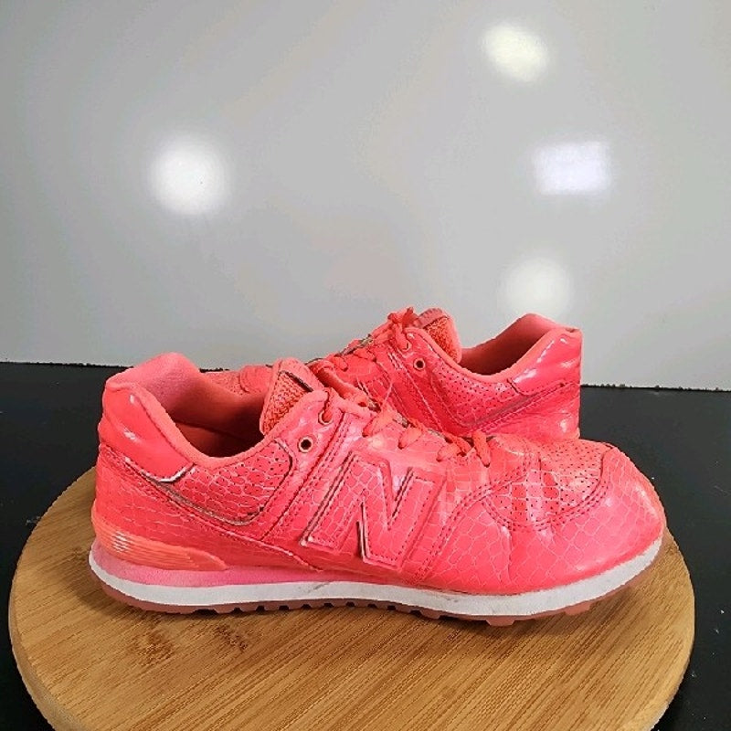 New Balance 574 Low Sz 7 Youth=8.5Womens 008985 Red Running Athletic Sneakers