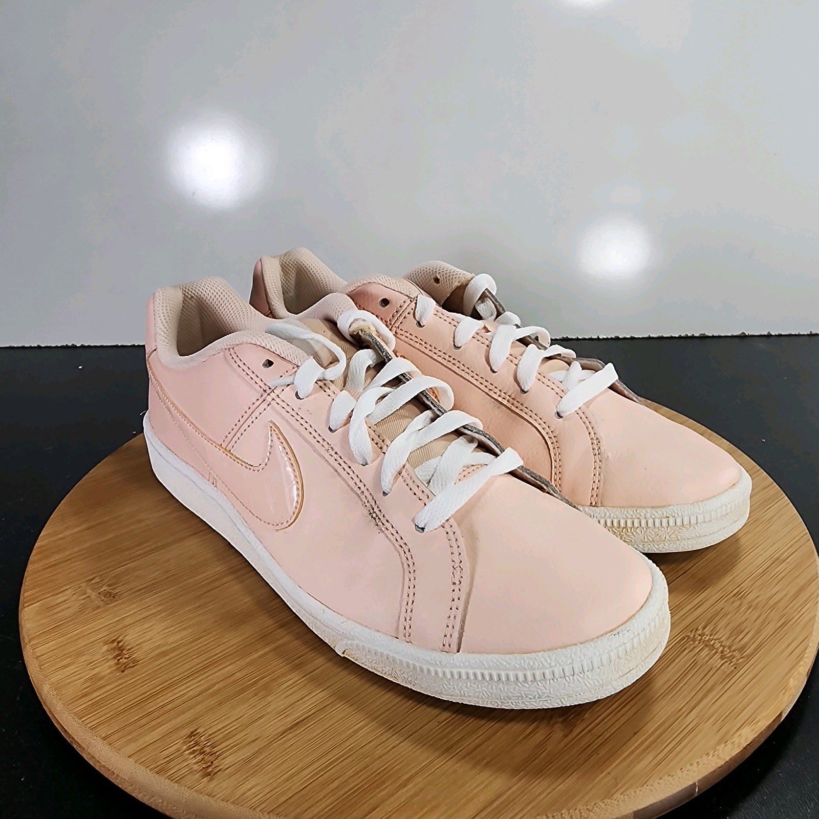 Nike Court Royale Sz 9 Womens 009566 Washed Coral Pink Leather Casual Sneakers