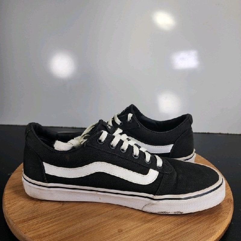 VANS Old Skool Low Sz 10 Womens 008988 Black White Canvas Skateboarding Sneakers