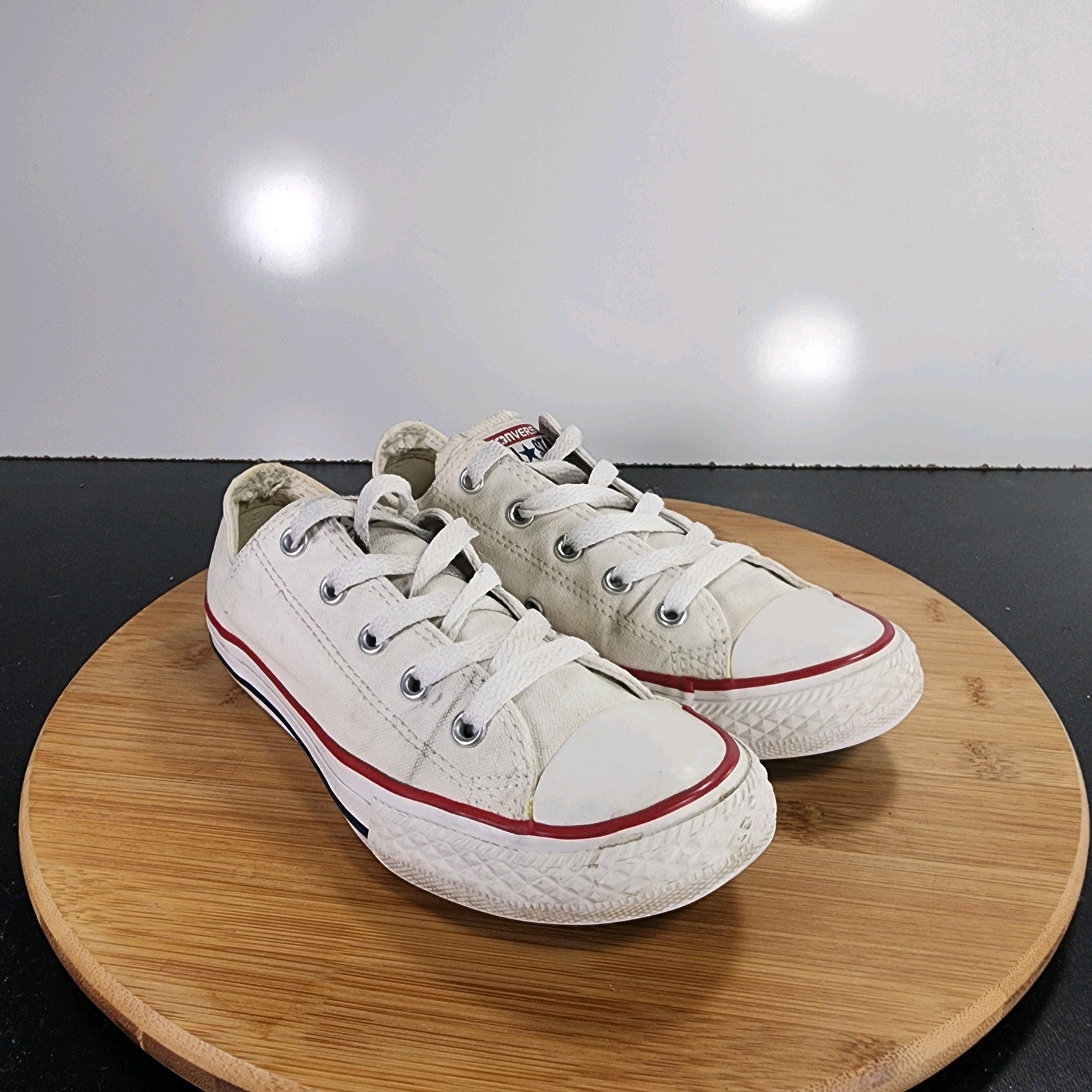 Converse Chuck Taylor All Star Low Sz 2Big Kids 009386 White Red Casual Sneakers