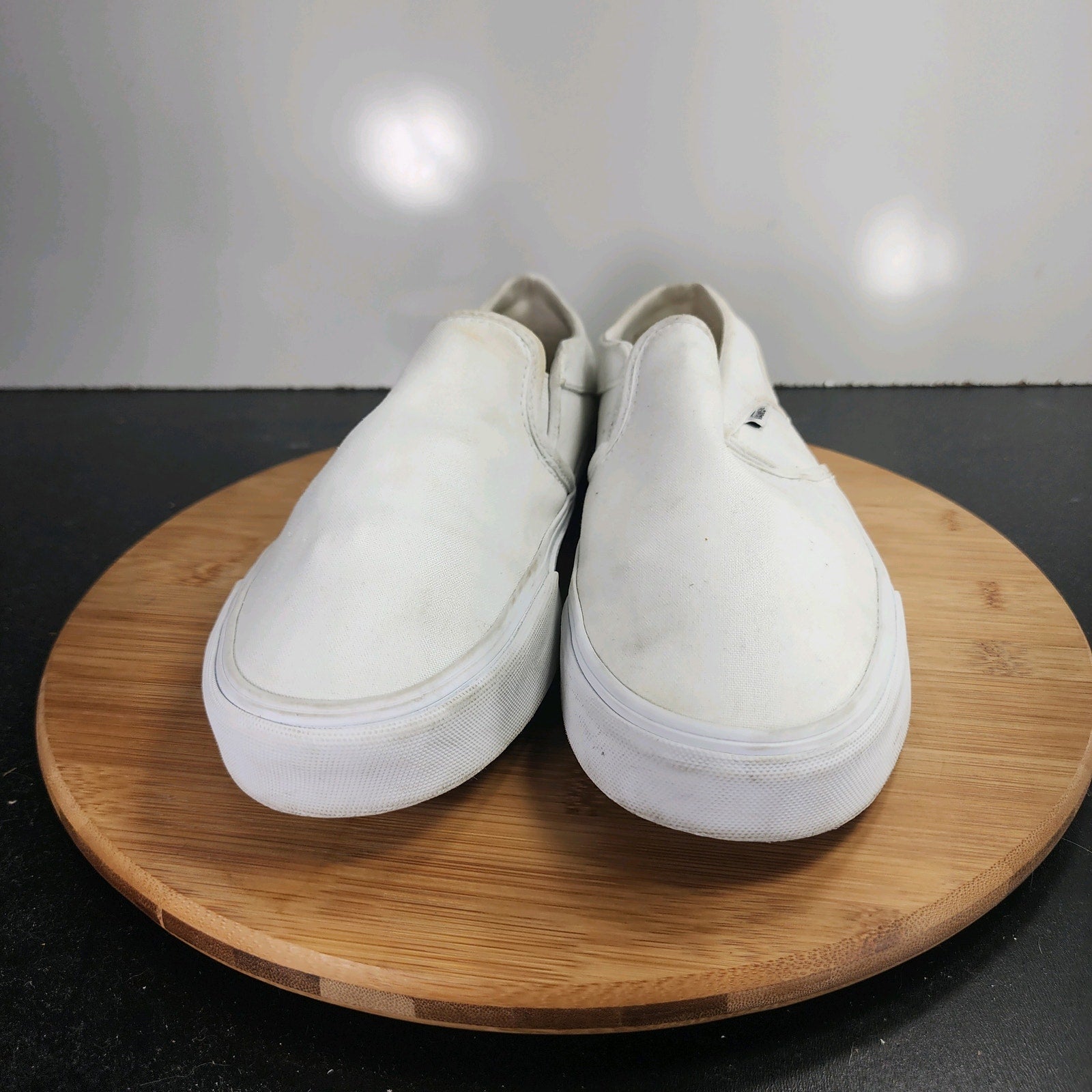 Women's VANS Classic Slip On Sz 11 009944 White Canvas Skateboarding Sneakers