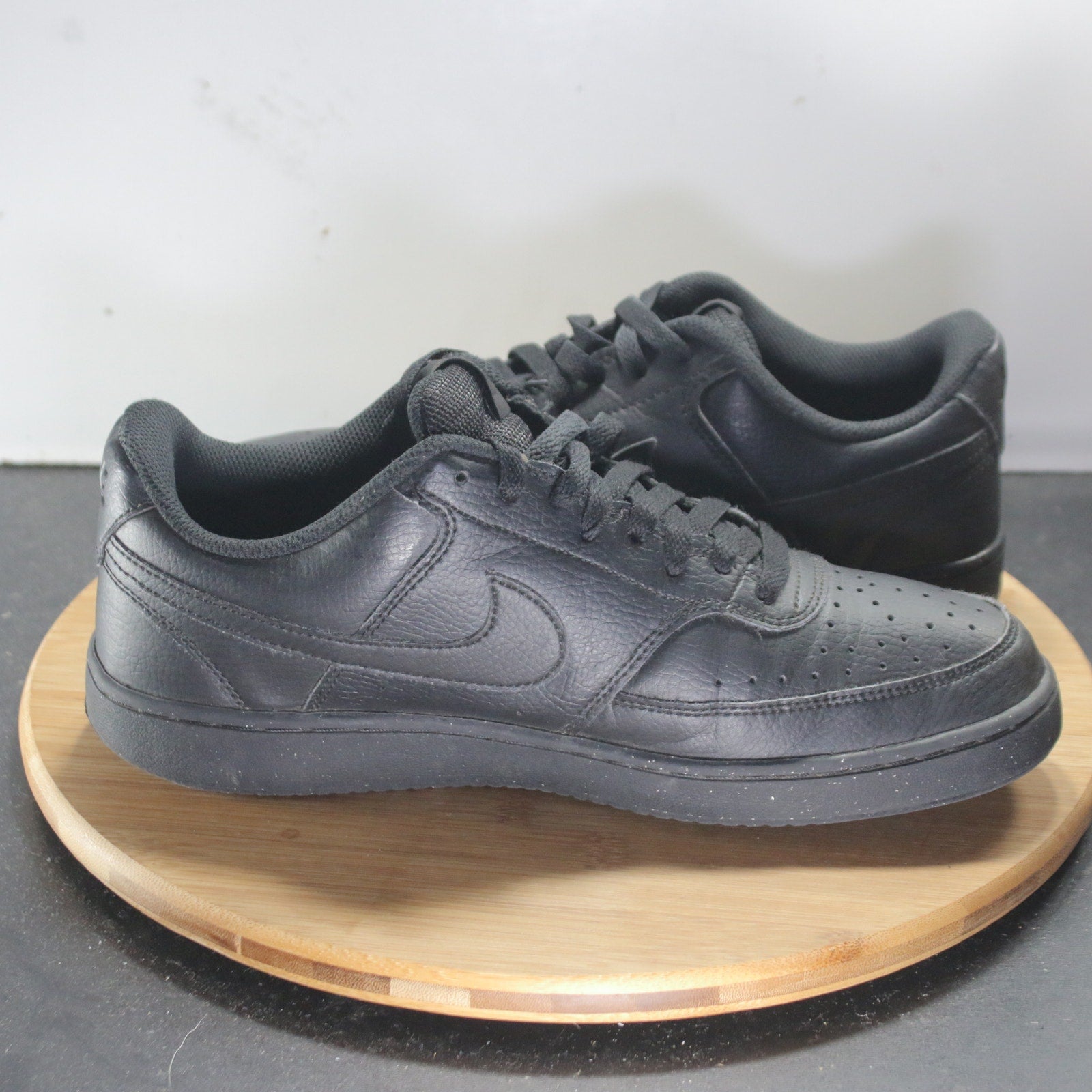 Nike Court Vision Low Sz 9.5 Mens 008773 Triple Black Leather Casual Sneakers