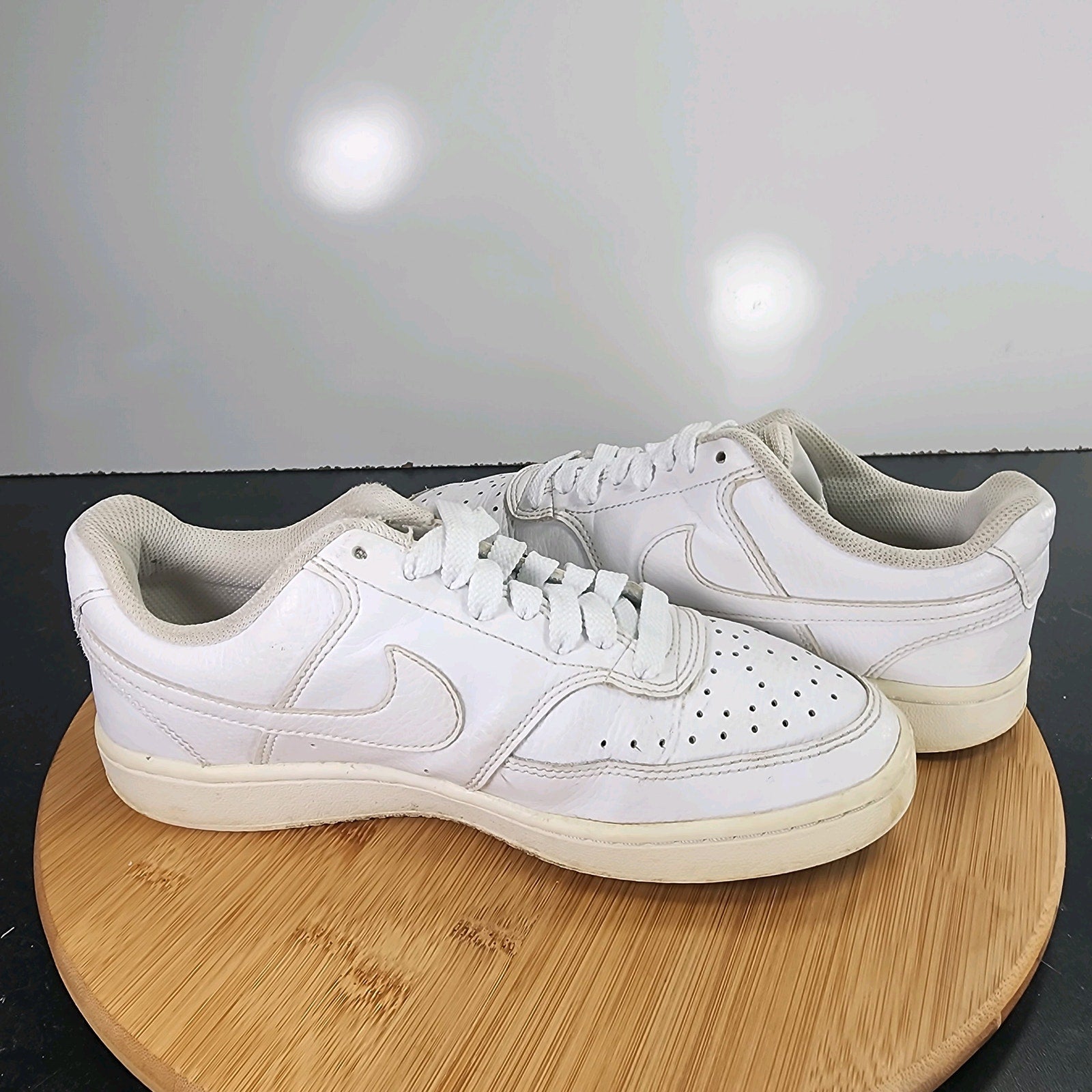 Women's Nike Court Vision Low Sz 7 010099 Triple White Leather Casual Sneakers