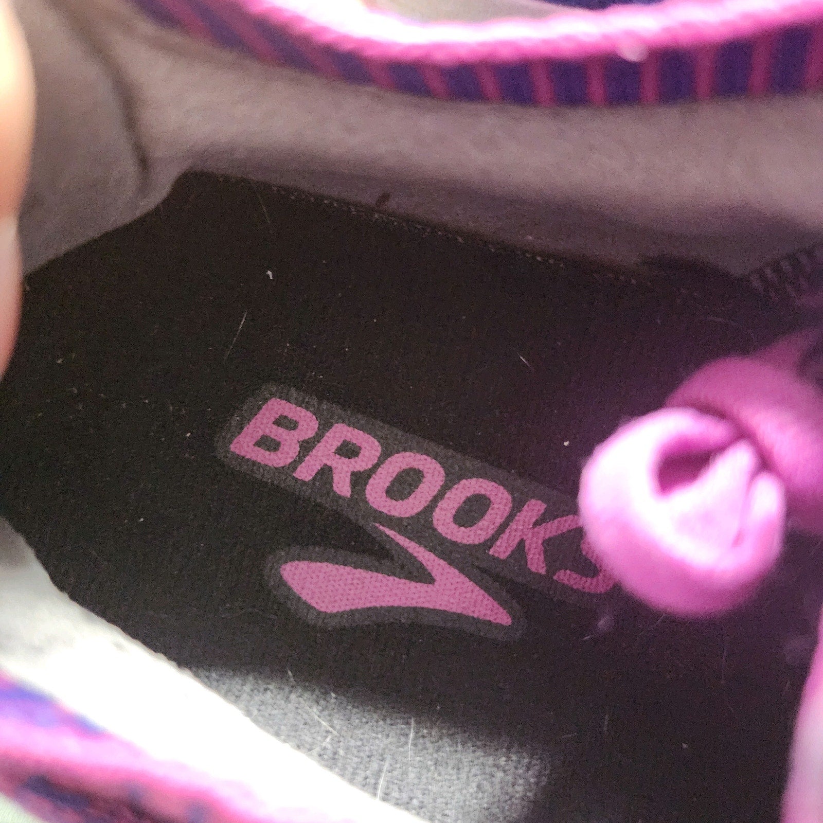 Brooks Levitate Low Sz 8.5 Womens 009692 Purple Knit Road Running Sneakers Shoes