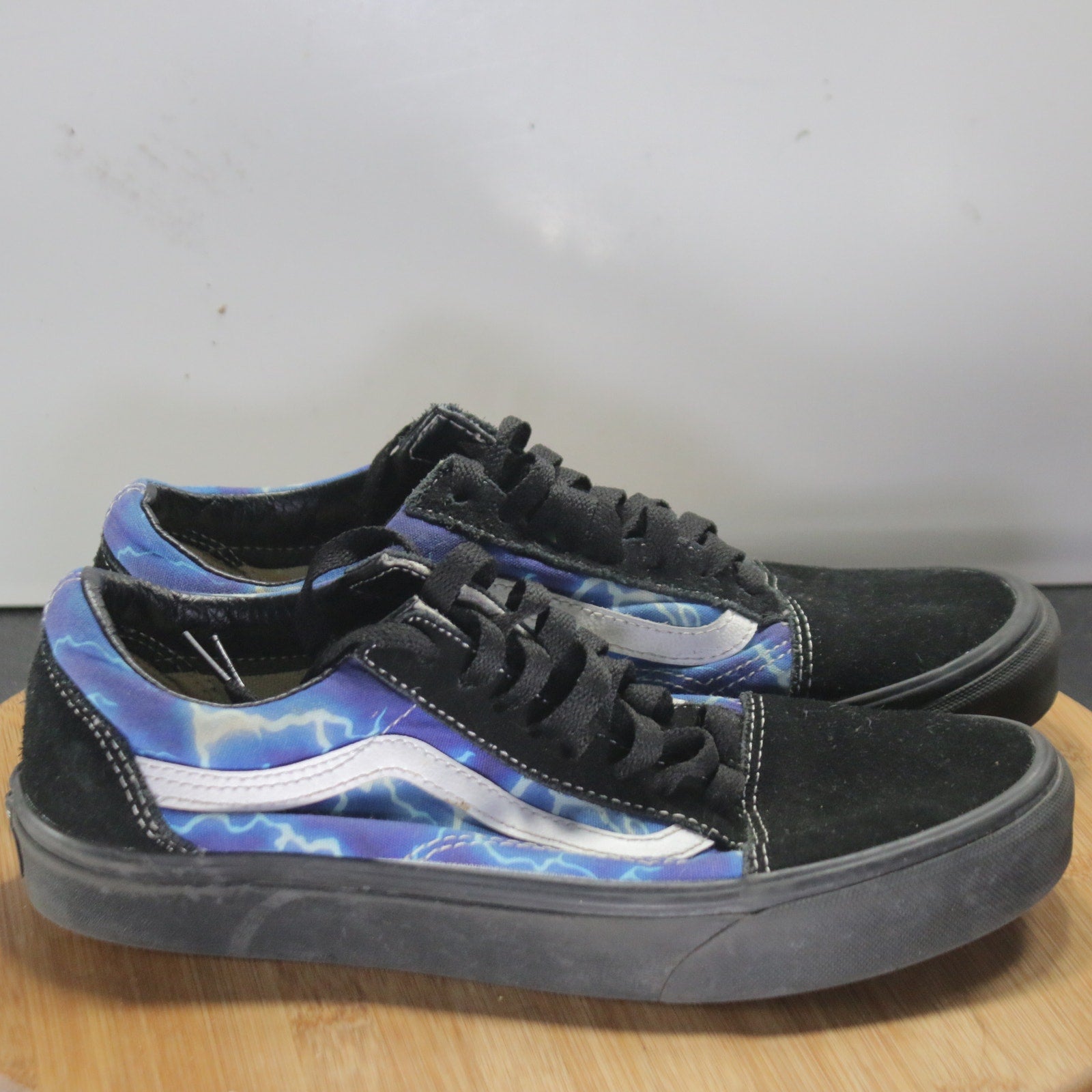 VANS Old Skool Low Sz 8.5 Womens 008244 Blue Black White Skateboarding Sneakers