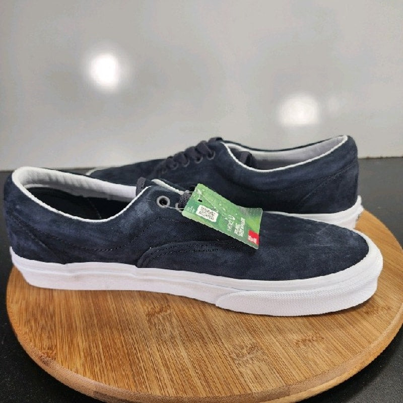 VANS Classic Low Sz 9 Mens 009231 Blue White Suede Skateboarding Sneakers Shoes